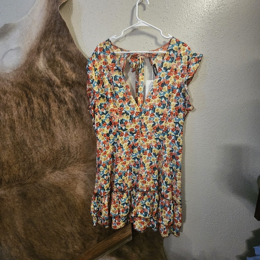BloomChic Multicolor Floral Blouse